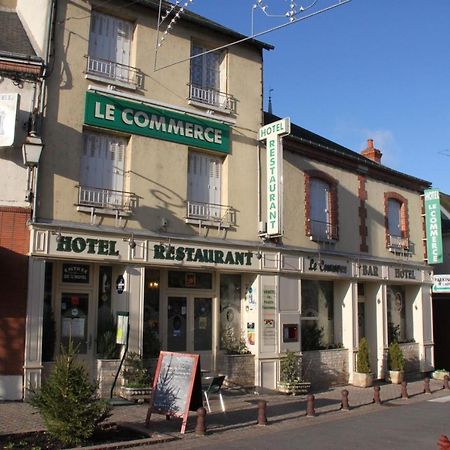 Bellegarde-du-Loiret Hotel Le Commerce מראה חיצוני תמונה